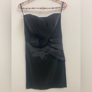 dress, strapless, mini, black, large,90’s, vintage
light stretch one way